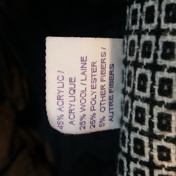 Jones New York Essentials wool blend jacket made in Canada - Picture 11 of 13